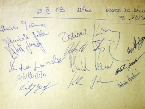 podpisy_naich_suprakov_jese-1982.jpg